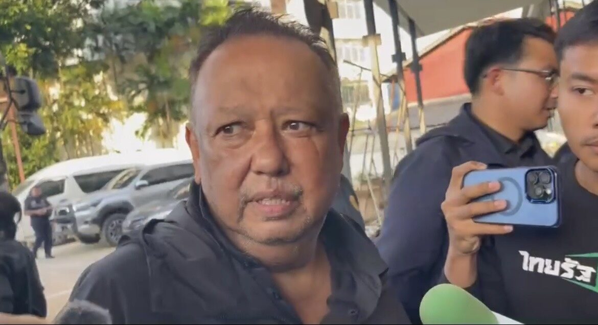 ထိုင်းတောင်ပိုင်း ဟတ်ယိုင် ရေကြီးမှု မြို့တော်စည်ပင်ဝန်ကြီးအား စစ်ဆေးအရေးယူရန် တိုင်ကြား 