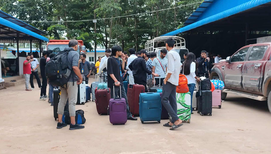 ကျားဖြန့်ကထွက်ပြေးသည့် နိုင်ငံခြားသားများ မြဝတီမြို့၌ အိမ်ငှားပြီးပုန်းခိုနေ