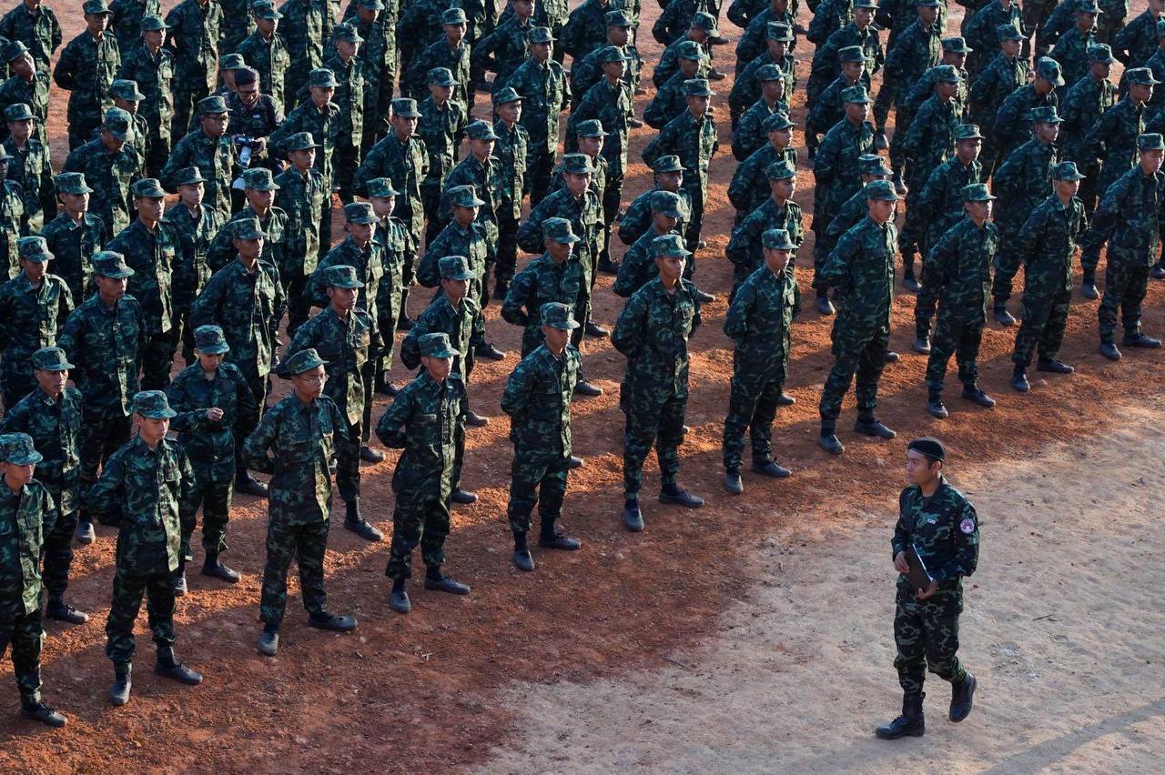 တော်လှန်ရေးအင်အားစု ၁၉ ဖွဲ့ပါဝင်သည့် နွေဦးတော်လှန်ရေးမဟာမိတ်တပ်ပေါင်းစုဖွဲ့စည်း