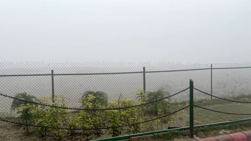 အိန္ဒိယတွင် လေထုညစ်ညမ်းပြီး တာ့ဂျ်မဟာကို မီးခိုးမြူများ ဖုံးလွှမ်းနေ