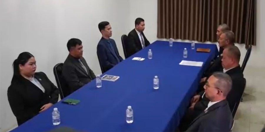 ထိုင်းနှင့် ကမ္ဘောဒီးယား စစ်ဘက်ကိုယ်စားလှယ်များ ဆွေးနွေး