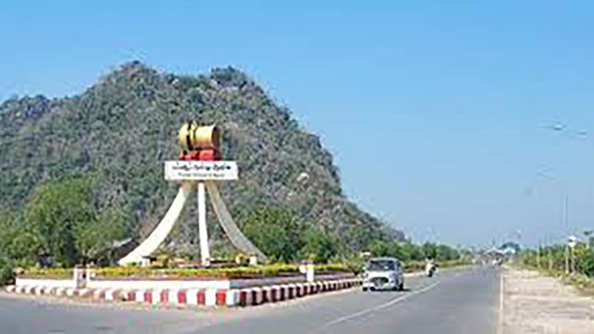 ဘားအံ ပြည်သူများကို  မဲပေးရန် အုပ်ချုပ်ရေးအဖွဲ့က ဖိအားပေးခြိမ်းခြောက်