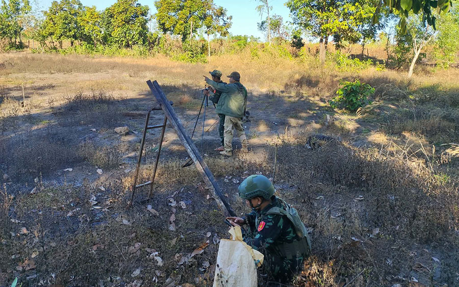 သိမ်ဇရပ်က မဲရေတွက်မည့် ထွေအုပ်ရုံးနှင့် မဲရုံကာကင်း ပစ်ခတ်ခံရ