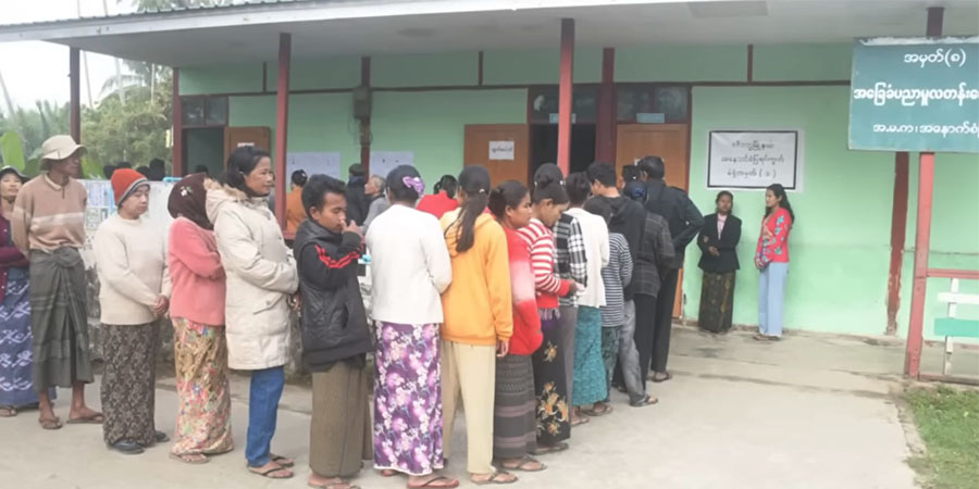 စစ်တပ်ဖိအားပေးမှုကြောင့် အသက်အန္တရာယ်စိုးရိမ်သဖြင့် မဲသွား‌ပေးခဲ့ရဟု စစ်တွေ စစ်ရှောင်များ ပြော
