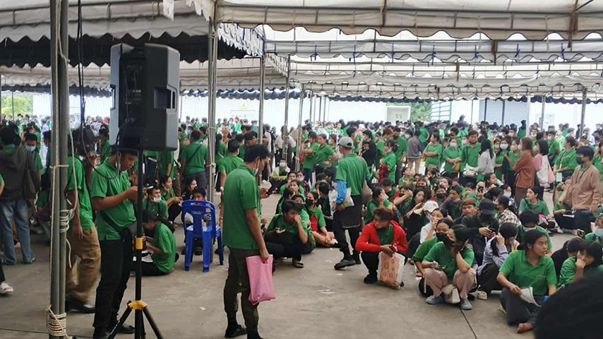 ထိုင်းတွင် အလုပ်ဖြုတ်ခံရသည့် မြန်မာ အလုပ်သမား ၁,၆၀၀ ကျော် အလုပ်သစ်ရှာရန် ခက်ခဲနေ 