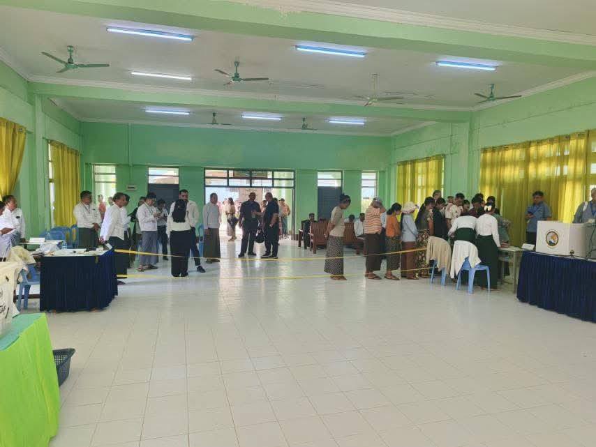 ရွေးကောက်ပွဲ မမျှတဟုဆိုကာ ပါတီအချို့ ဖျက်သိမ်းရန် စိုင်းပြင်း 