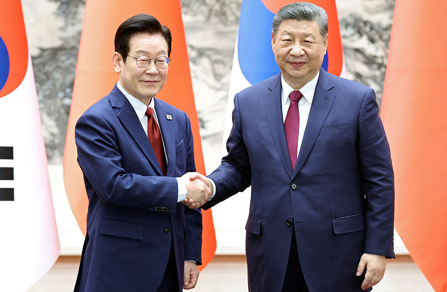 မြောက်ကိုရီးယားအရေး ကြားဝင်စေ့စပ်ပေးရန် ရှီကျင့်ဖျင်ကို တောင်ကိုရီးယားသမ္မတ တိုက်တွန်း