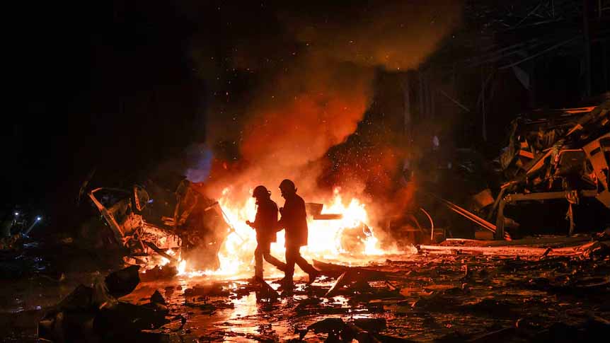 ခါကိဗ်မြို့၌ ရုရှား တိုက်ခိုက်မှုကြောင့် ၄ ဦး သေဆုံး၊ ၆ ဦး ဒဏ်ရာရ