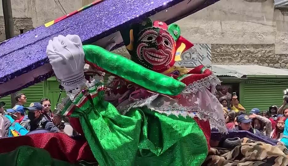လာပက်ဇ် ရက် ၄၀ ကာနီဗယ်ပွဲတော် သခွားသီးရုပ်အလောင်းဖော်ပွဲဖြင့် စတင်