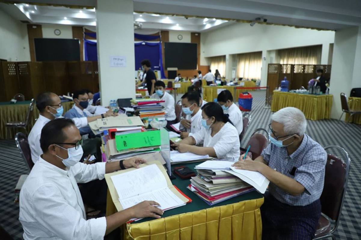 ကိုဗစ်ချေးငွေ ပြန်မဆပ်သည့် လုပ်ငန်းရှင် ၃၅၀ ကျော်ရှိနေ  