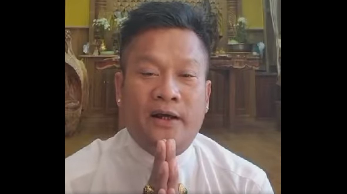 အောင်ဇမ္ဗူဇာတ်အဖွဲ့ကို အရေးမယူရန် လူရွှင်တော်ဒိန်းဒေါင် တောင်းပန်