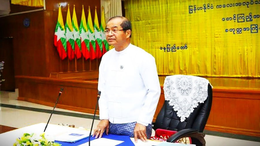 အလုပ်သမားထု၏ရန်သူတော် (သို့မဟုတ်) စစ်အုပ်စုအားကိုးရသော ဒုဝန်ကြီး