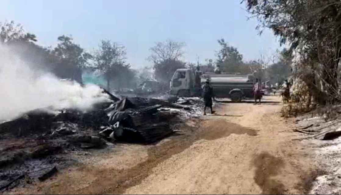 စစ်တပ် မီးရှို့ခဲ့သည့် မြိုင်မြို့နယ် နှောပင်ရွာက မီးဘေးသင့်ပြည်သူများ အကူအညီလိုအပ်