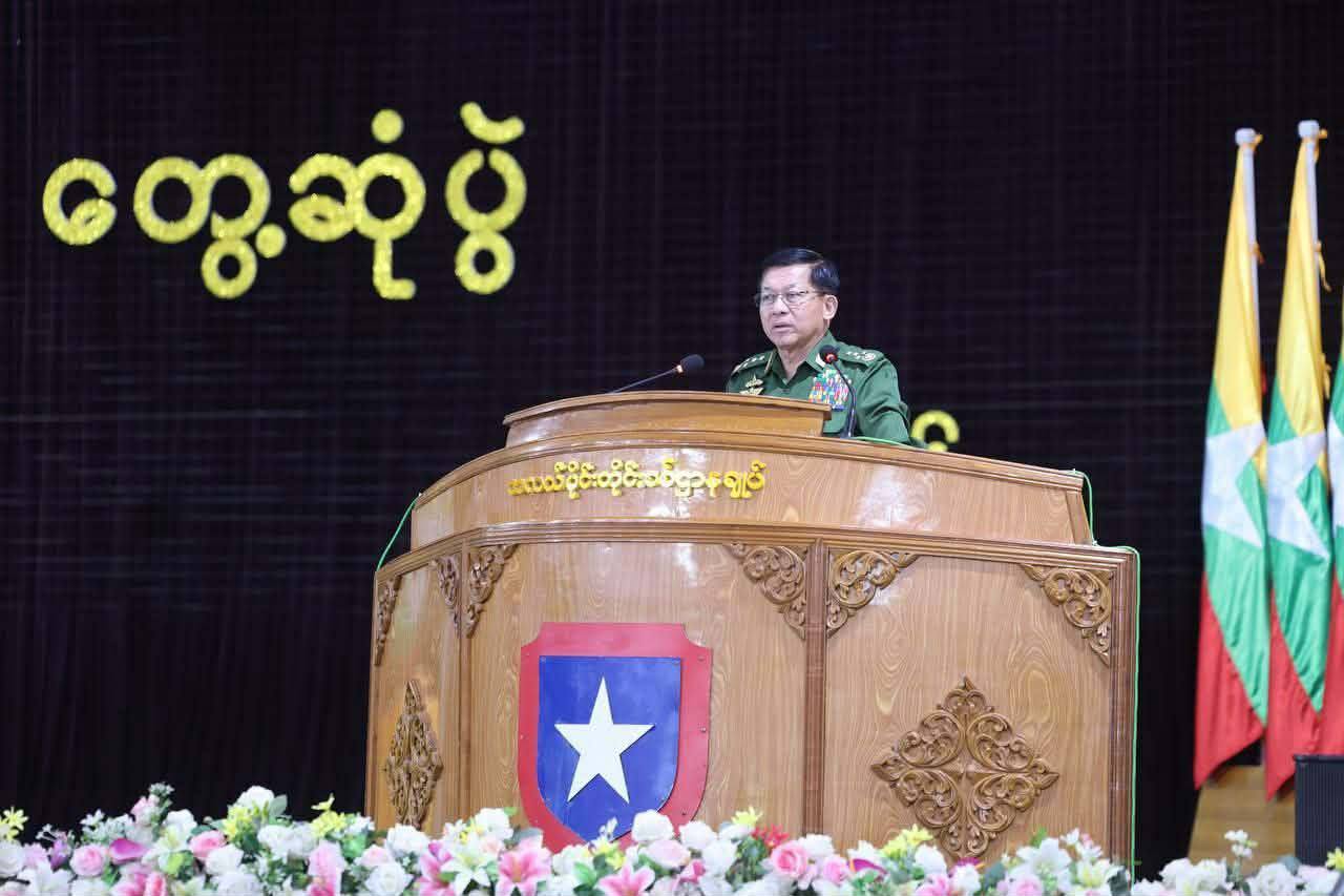 အရာရှိ၊ စစ်သည်များ၏ ဇနီးများပါ ကာကွယ်ရေး ပူးပေါင်းဆောင်ရွက်ရန် စစ်ခေါင်းဆောင် ပြော