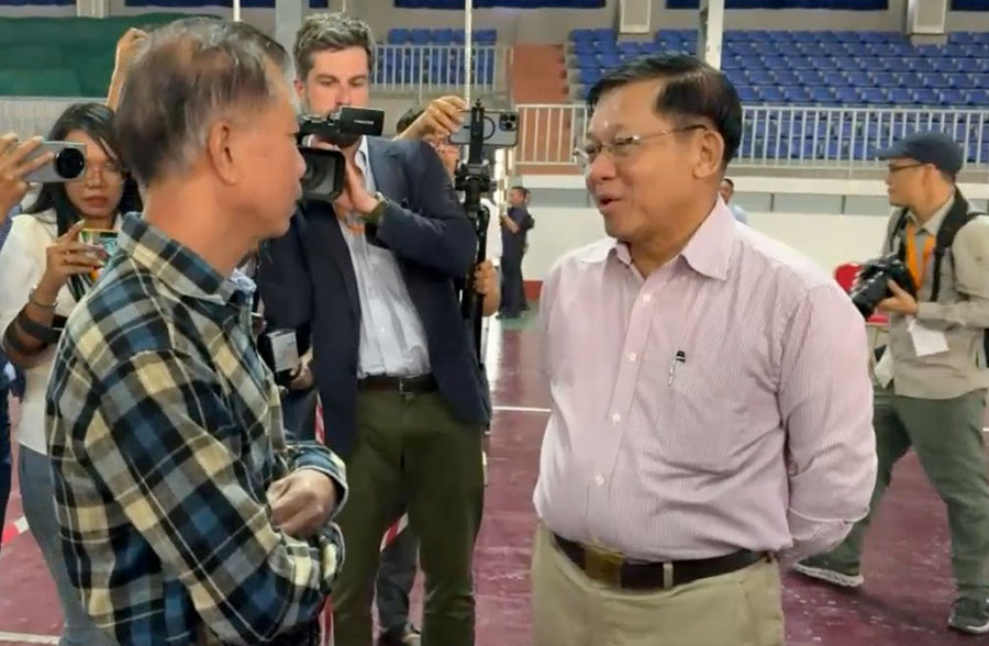 မန္တလေးမြို့ကို စစ်ခေါင်းဆောင်ရောက်ချိန် မတ္တရာတွင် စစ်အင်အားတိုးမြှင့်ချထား