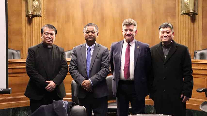 ခရစ်ယာန်များအပေါ်ကျူးလွန်သည့် မြန်မာစစ်တပ်၏ရာဇဝတ်မှုများ အစီရင်ခံစာ ဆီးနိတ်လွှတ်တော်ရုံး၌ ထုတ်ပြန်