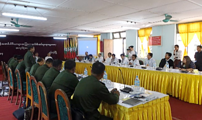 စစ္တပ္ႏွင့္မီဒီယာၾကား သတင္းရယူမႈ အဆင္ေျပေရး ေဆြးေႏြး