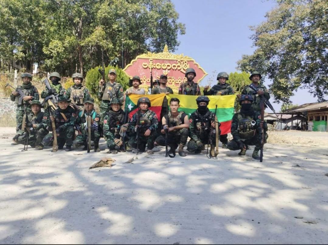 ဗန်းမောက်မြို့ကို စစ်ကောင်စီတပ်က ပြန်သိမ်း