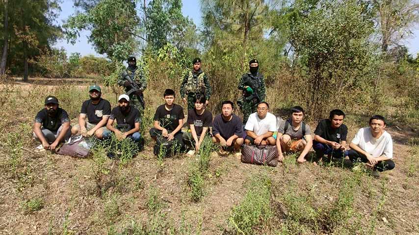 မြန်မာနိုင်ငံဘက်မှ ထိုင်းကိုထွက်ပြေးလာသည့် တရုတ်နှင့် ပါကစ္စတန် နိုင်ငံသားများ ဖမ်းဆီးခံရ