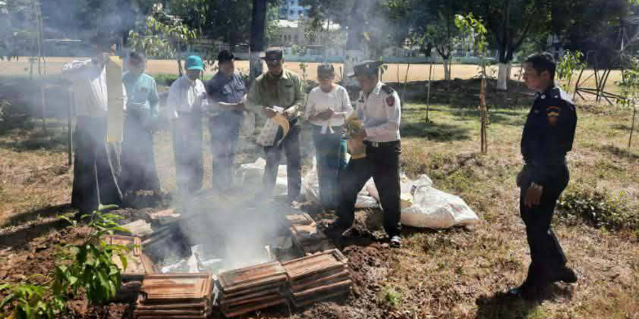 လွှတ်တော်မခေါ်ခင် ၂၀၂၀ မဲစာရင်းရလဒ်များ မီးရှို့ဖျက်ဆီးရန် ထွေအုပ်ကို ဖိအားပေး
