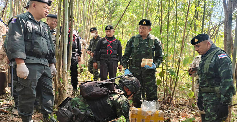 မြန်မာနယ်စပ်တွင် မူးယစ်ဆေးသယ်အဖွဲ့နှင့် ထိုင်းစစ်တပ် ပစ်ခတ်၊ ၅ ဦး သေဆုံး 