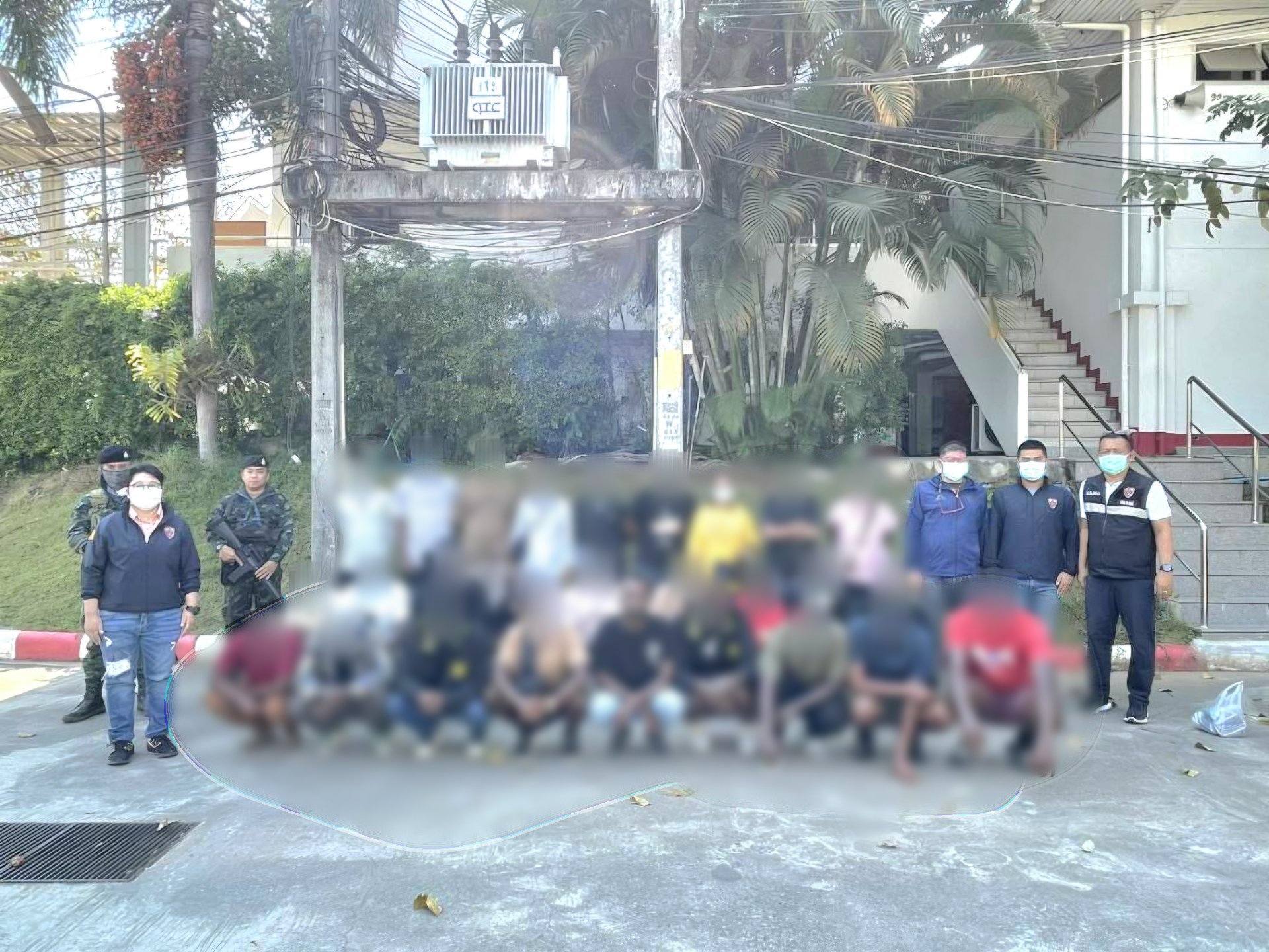 မဲဆောက်တွင် နေထိုင်ခွင့်ကျော်လွန်သည့် မြန်မာအပါအဝင် နိုင်ငံခြားသား ၄၀ ကျော် ဖမ်းဆီးခံရ 