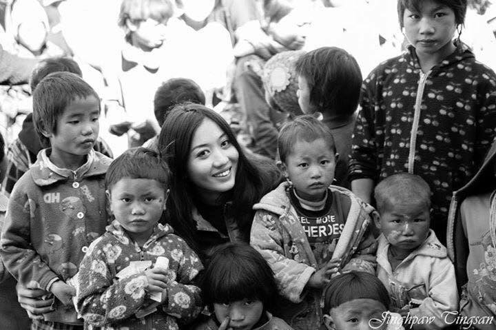 ရခိုင်စစ်ရှောင်ကလေးများအတွက် ကချင်မော်ဒယ် လုလုအောင် ကျပ်ငွေ သိန်း ၃၀ လှူဒါန်း