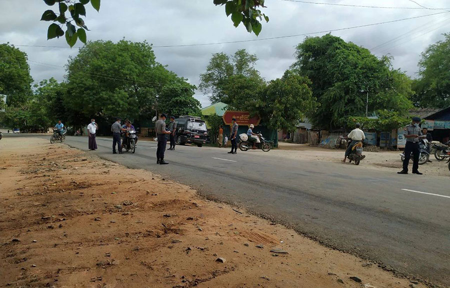 ပုသိမ်-မုံရွာလမ်းတွင် စစ်တပ်က ကုန်တင်ယာဉ်မောင်း ၄ ဦးကို ဖမ်းဆီး