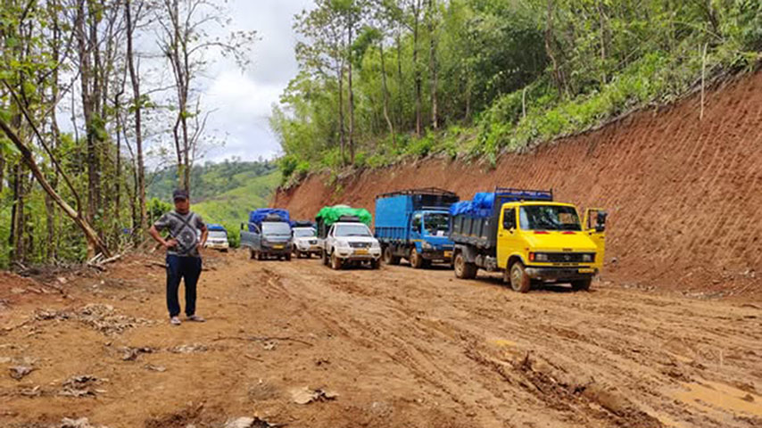 အိန္ဒိယ-ရခိုင် နယ်စပ်ကုန်သွယ်ရေးဂိတ် အားလုံးပြန်ဖွင့်