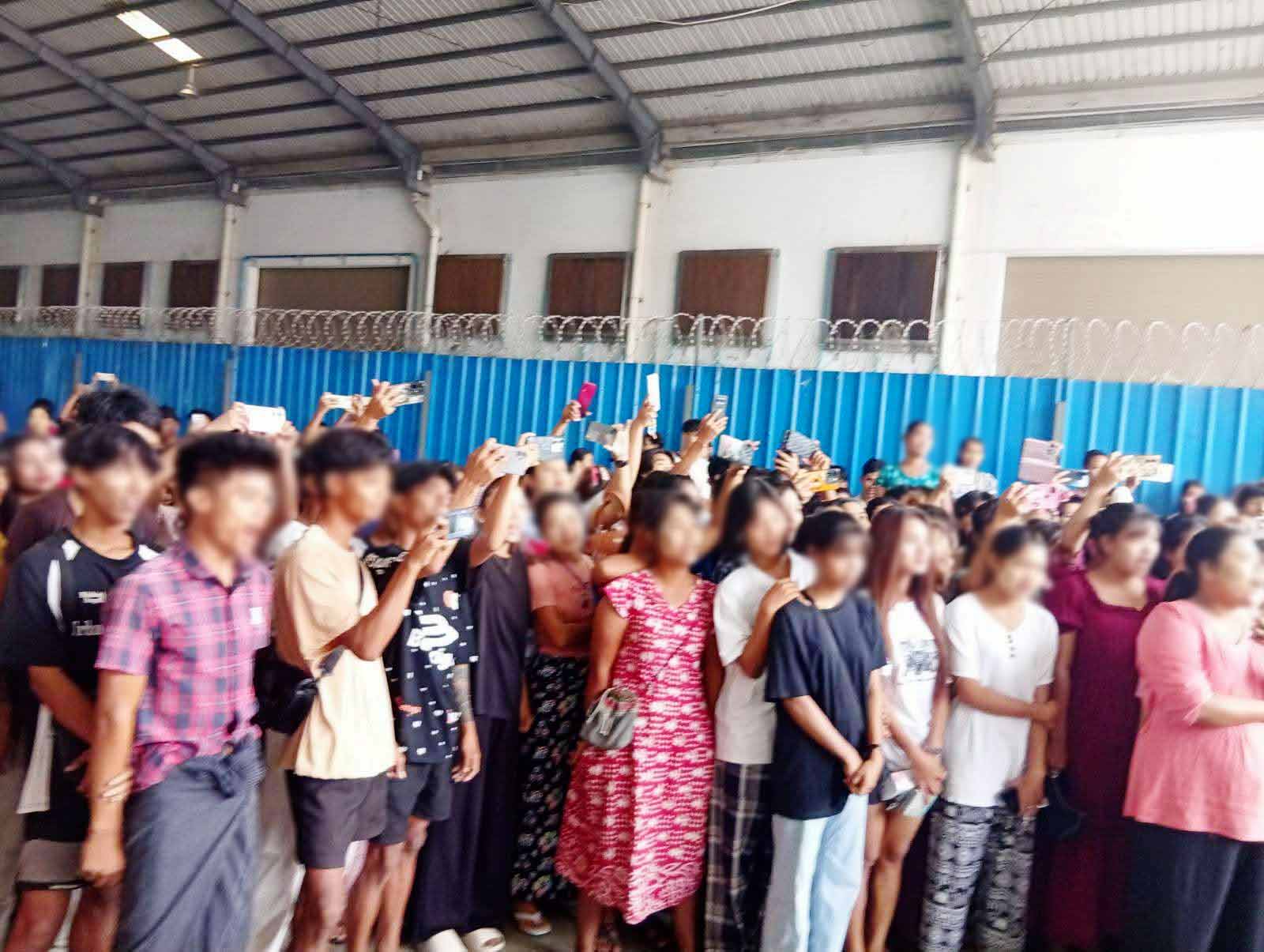SANYAN OUTDOOR အထည်ချုပ်စက်ရုံအလုပ်သမားများ လုပ်ခတိုးမြှင့်ပေးရန် တောင်းဆို