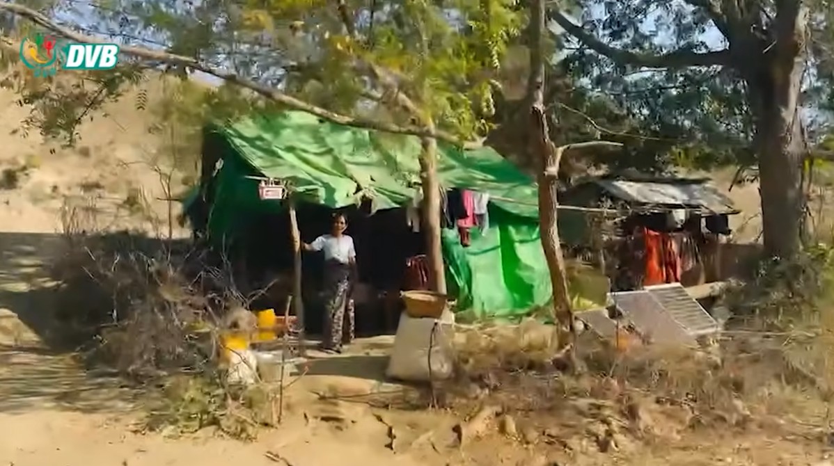 ဝက်လက်နယ်က စစ်ရှောင်ပြည်သူ ၁၀,၀၀၀ ကျော် စားနပ်ရိက္ခာနှင့် အမိုးအကာ အရေးပေါ်လိုအပ်