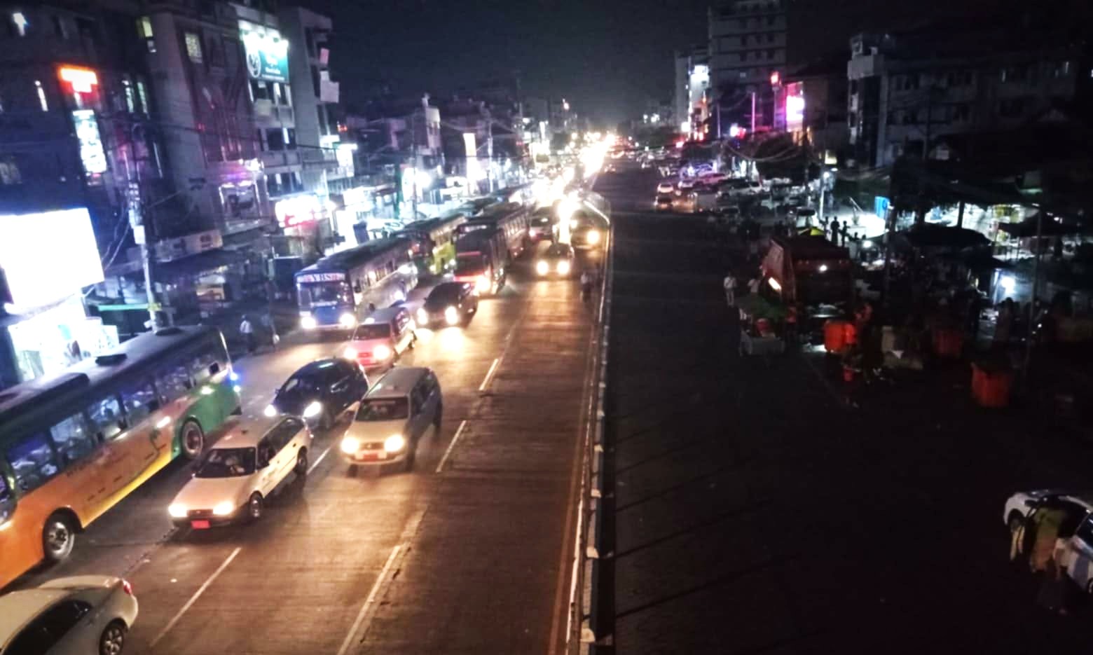 စက်သုံးဆီချွေတာရန် အိမ်စီးကားများကို တရက်ခြားသာ မောင်းနှင်ခွင့်ပြုမည်ဟု စစ်ကောင်စီ ကန့်သတ်