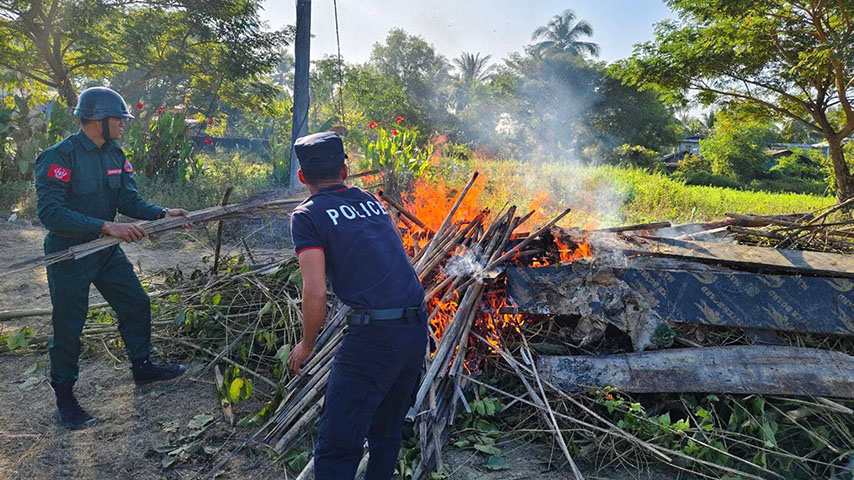 ဘိန်းစာရွက်ပင် လက်ဝယ်တွေ့ရှိပါက ထောင်ဒဏ် ၅ နှစ် ချမှတ်မည်ဟု AA အမိန့်ထုတ်