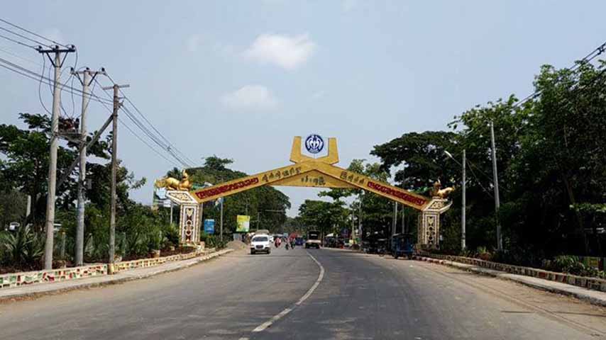 စစ်တွေတွင် ဓာတ်ဆီ ၉၂ တလီတာကို ကျပ် ၄၀,၀၀၀ အထိ ဈေးခုန်တက်
