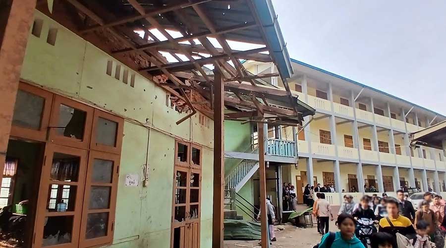 ဖားကန့်တိုက်ပွဲကြောင့် တက္ကသိုလ်ဝင်တန်း ဖြေမည့်သူများ ကာမိုင်းမြို့သို့ ပြောင်းရွှေ့ဖြေဆို