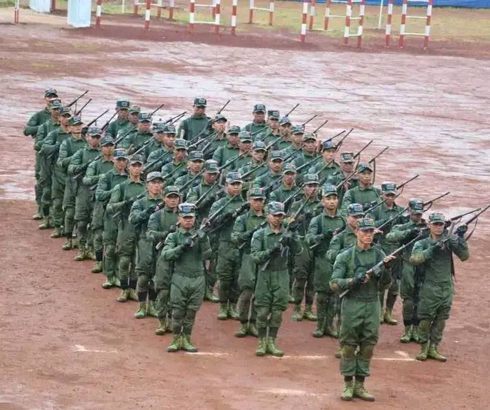 မောက်မယ်တွင် တောထဲကျွဲရှာသွားသည့် ဒေသခံ ၃ ဦးကို PNO ဖမ်းပြီး ၂ ဦးကို ပစ်သတ်