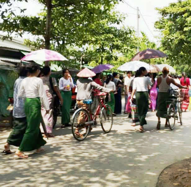 ရန်ကုန်တိုင်းတွင် တက္ကသိုလ်ဝင်စာမေးပွဲ ဖြေဆိုသူ ၅၀,၀၀၀ နီးပါးရှိ