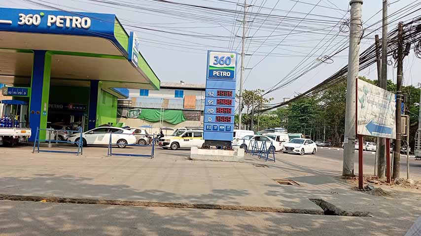 စစ်ကောင်စီက စက်သုံးဆီကို တရက်တကြိမ်သာ ဝယ်ခွင့်ပြု