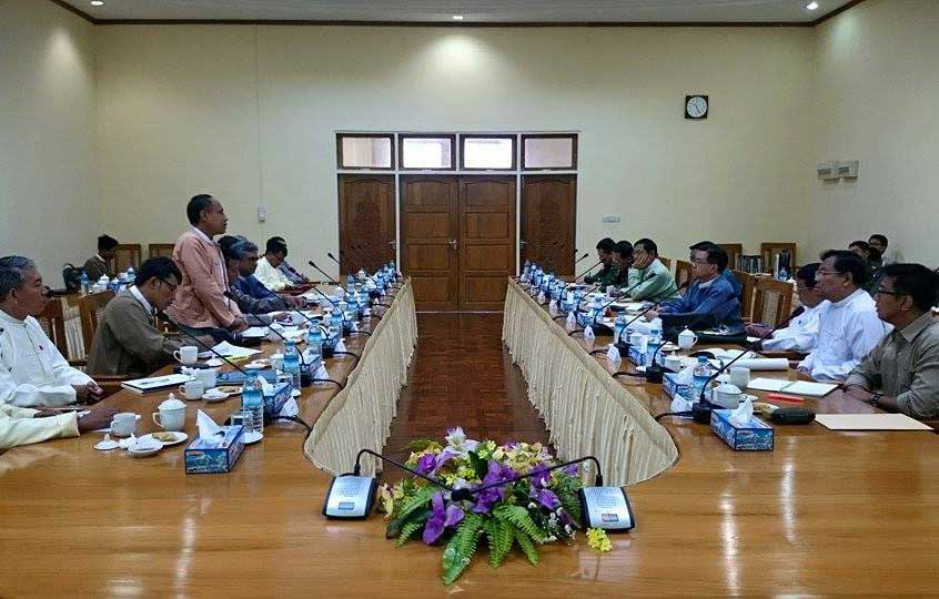အစိုးရႏွင့္ ေက်ာင္းသားတပ္မေတာ္ ေတြ႔ဆံု ေဆြးေႏြး