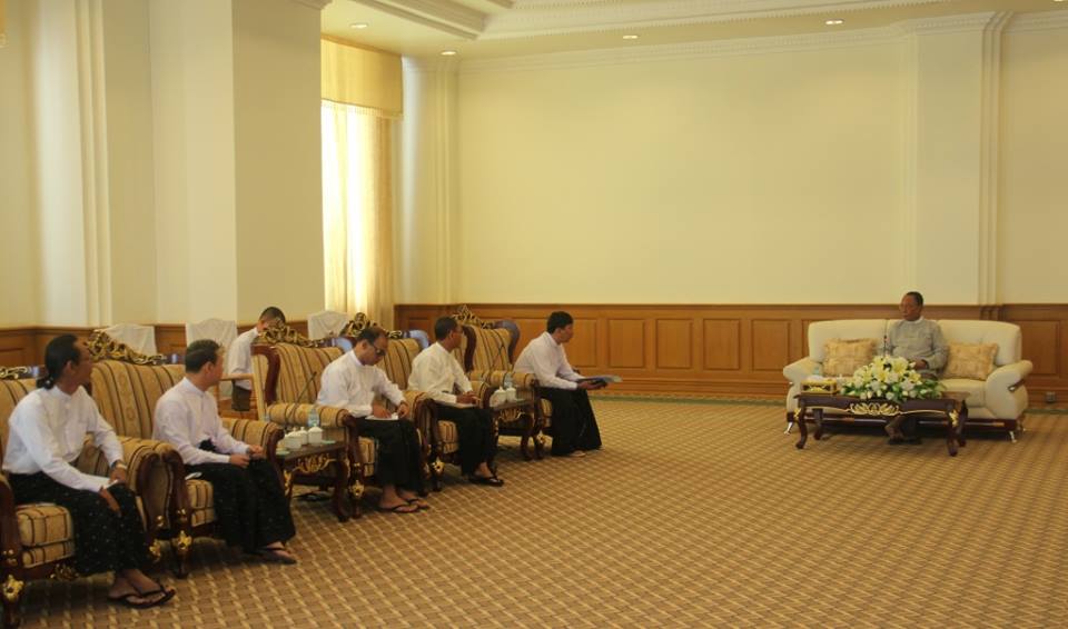 အမ်ဳိးသားလႊတ္ေတာ္ဥကၠ႒ႏွင့္ ၈၈ မ်ဳိးဆက္ ေဆြးေႏြး