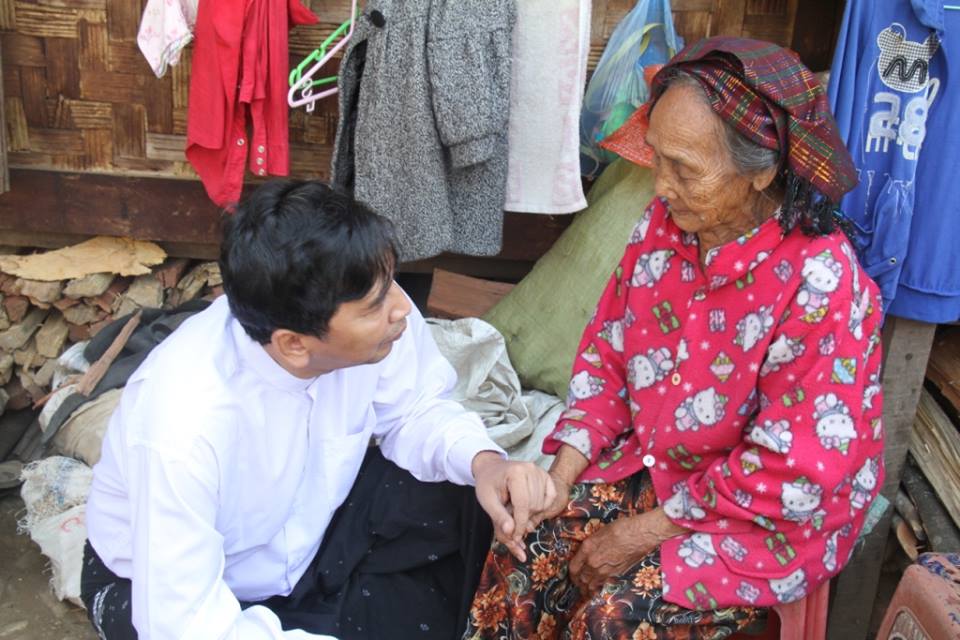 သူတို႔ တအားရန္ျဖစ္တယ္၊ ငါတုိ႔ေၾကာက္တယ္လုိ႔ ကခ်င္မႀကီးကေျပာတယ္- ဦးမင္းကုိႏုိင္