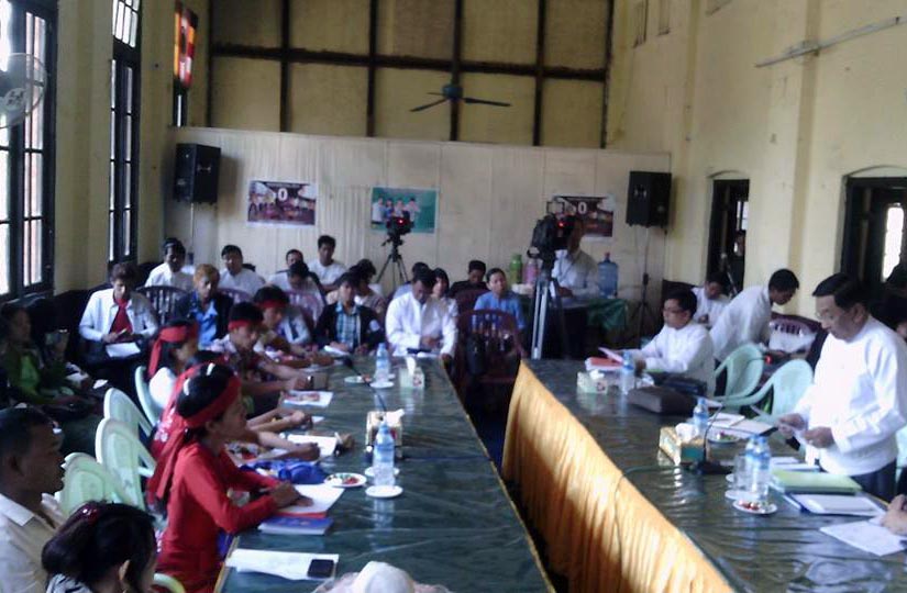 အလုပ္သမားသပိတ္ ရန္ကုန္တိုင္း၀န္ႀကီးခ်ဳပ္ ၾကား၀င္ညိႇႏိႈင္း
