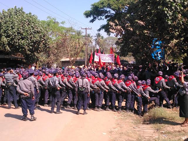 ပင္မသပိတ္စစ္ေၾကာင္းကုိ လုံၿခံဳေရးမ်ား အထပ္ထပ္ကာရံထား (ဓာတ္ပုံ)