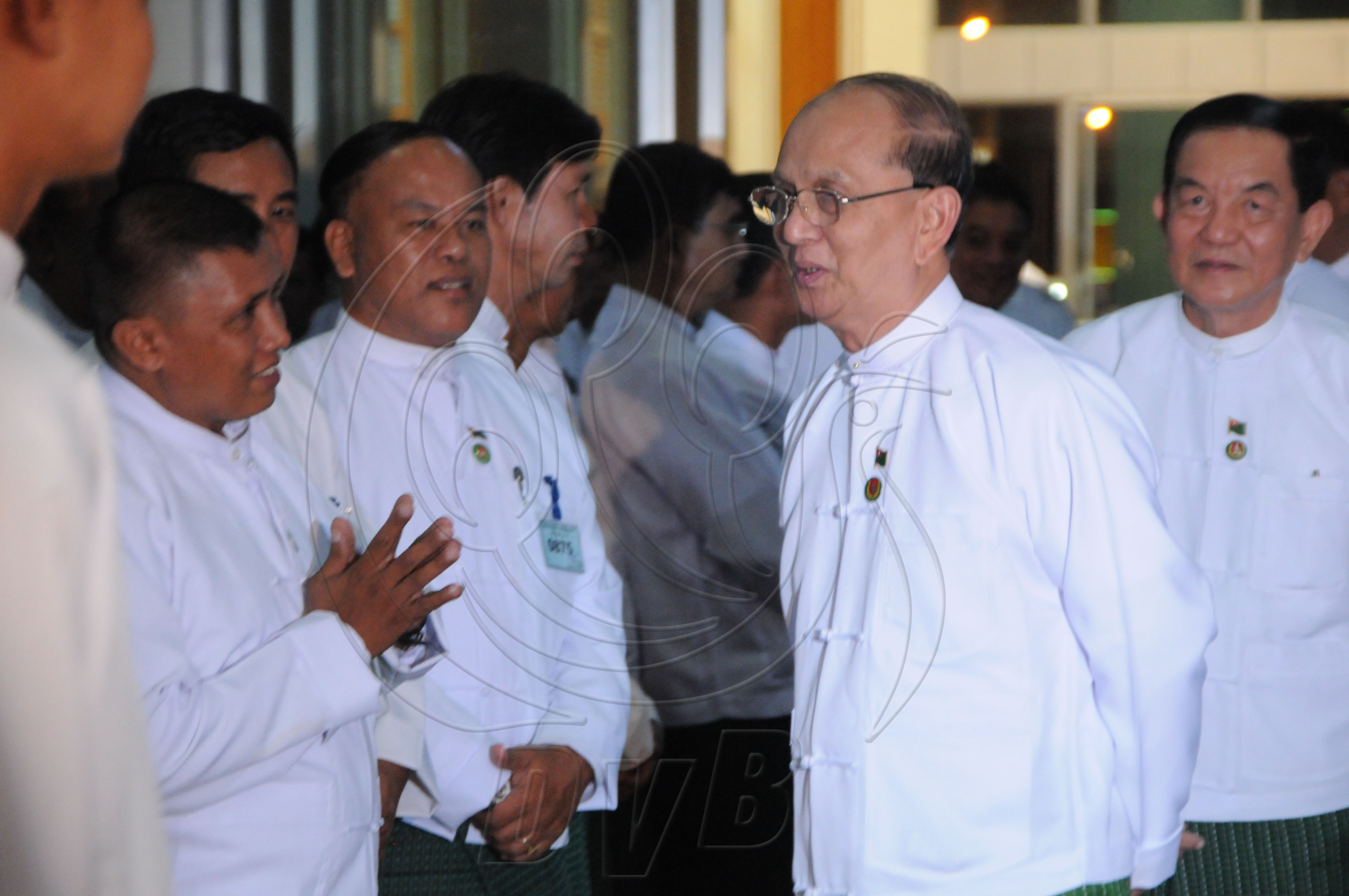 ေက်ာင္းသားအၾကမ္းဖက္ခံရမႈ မျဖစ္မေန တာ၀န္ယူရမည့္ အာဏာရပါတီ