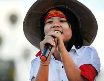 ႐ုိက္ႏွက္ဖမ္းဆီးခံရၿပီး သာယာ၀တီေထာင္က ျပန္လြတ္လာသည့္ေက်ာင္းသူ မရည္မြန္ေအာင္ႏွင့္ ေမးျမန္းခ်က္