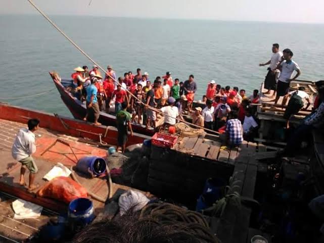 ေက်ာက္ျဖဴ-စစ္ေတြ သေဘၤာ နစ္ျမဳပ္၊ ၁၀၀ ေက်ာ္ေသဆုံး