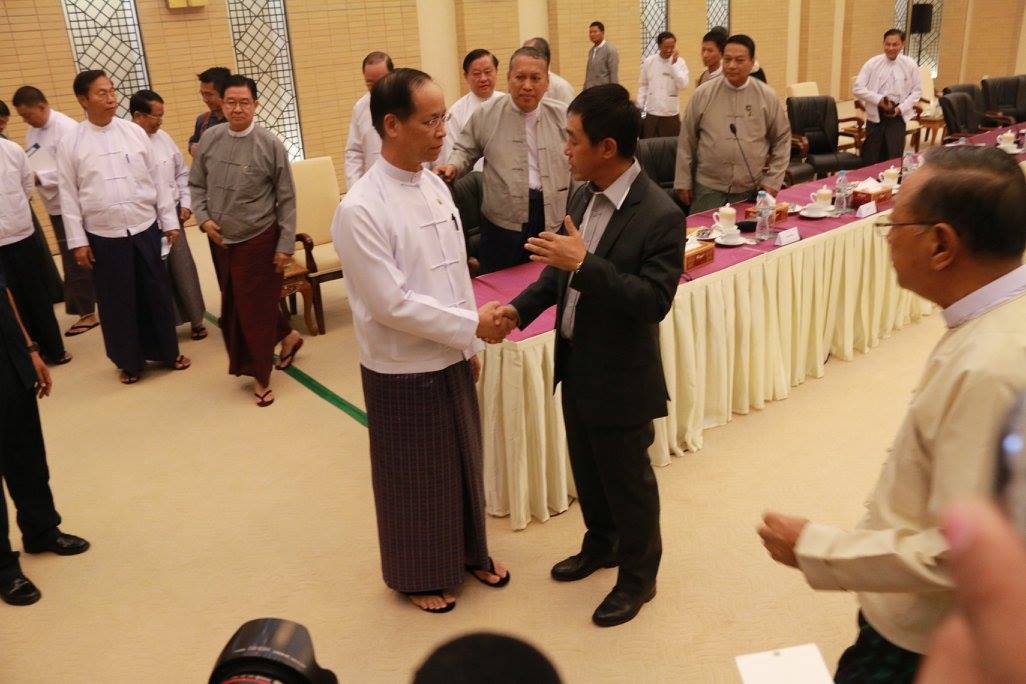 ၿငိမ္းခ်မ္းေရး ေဆြးေႏြးပြဲမ်ားတြင္ အေလွ်ာ့အတင္းလုပ္ၾကရန္ ဒုသမၼတေျပာ