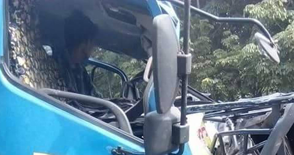 က်ိဳက္ထို ယာဥ္တိုက္မႈ ၉ ဦးေသဆံုး၊ ၃ ဦးဒဏ္ရာရ