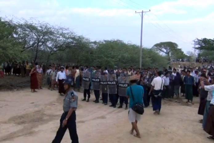 ပခုကၠဴတြင္ ရြာႏွစ္ရြာ ခုိက္ရန္ျဖစ္ပြားမႈ ႐ုပ္သံ