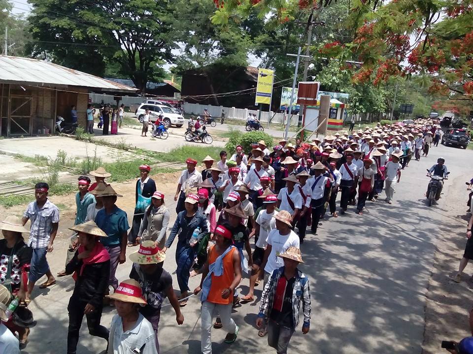 ေျမသိမ္းမႈတရားစီရင္ခ်က္ေပၚ မေက်နပ္၍ လြိဳင္ေကာ္တြင္ ဆႏၵျပ